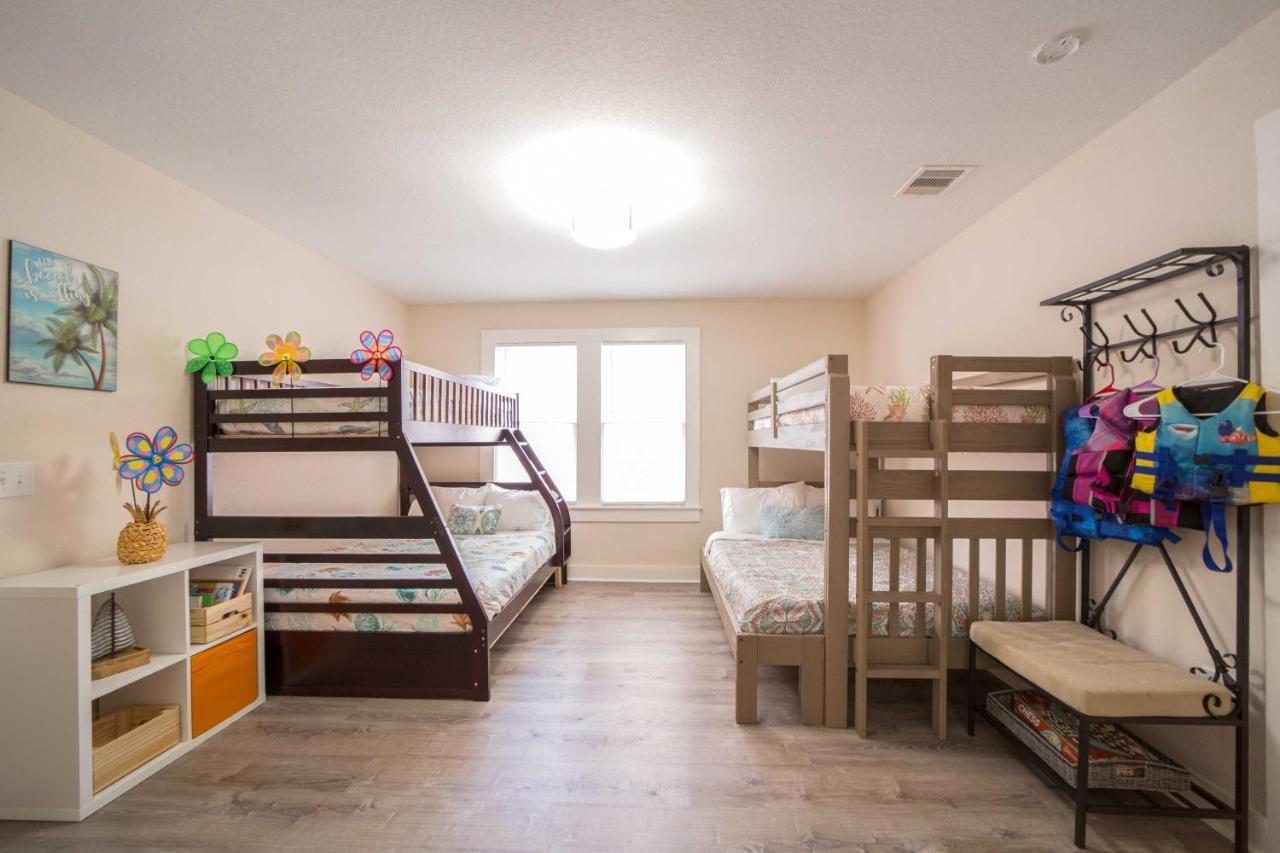 Bright Galveston Bungalow Half Mi To Pleasure Pier Екстериор снимка