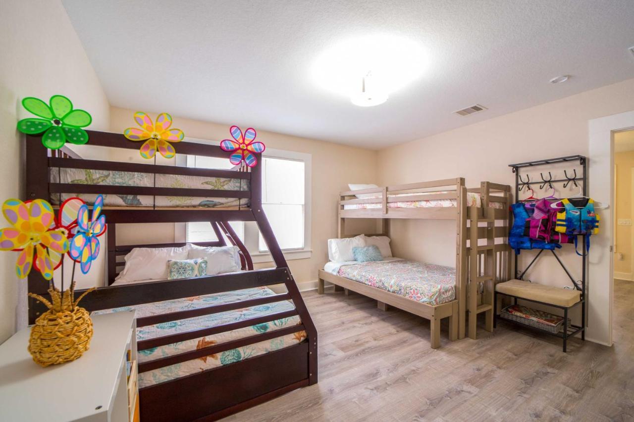 Bright Galveston Bungalow Half Mi To Pleasure Pier Екстериор снимка
